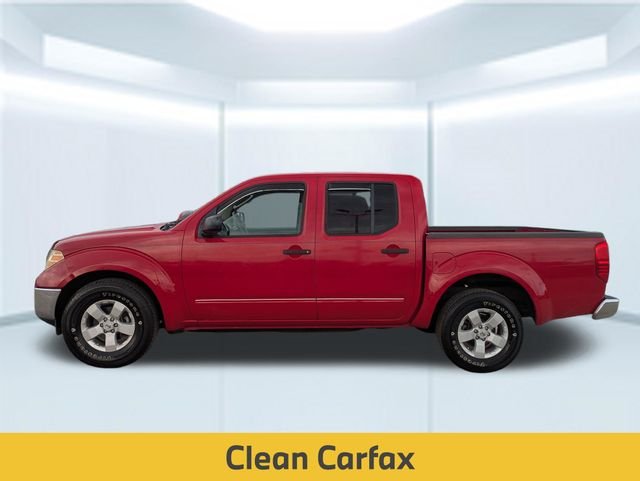 Used 2011 Red Nissan SV image 2