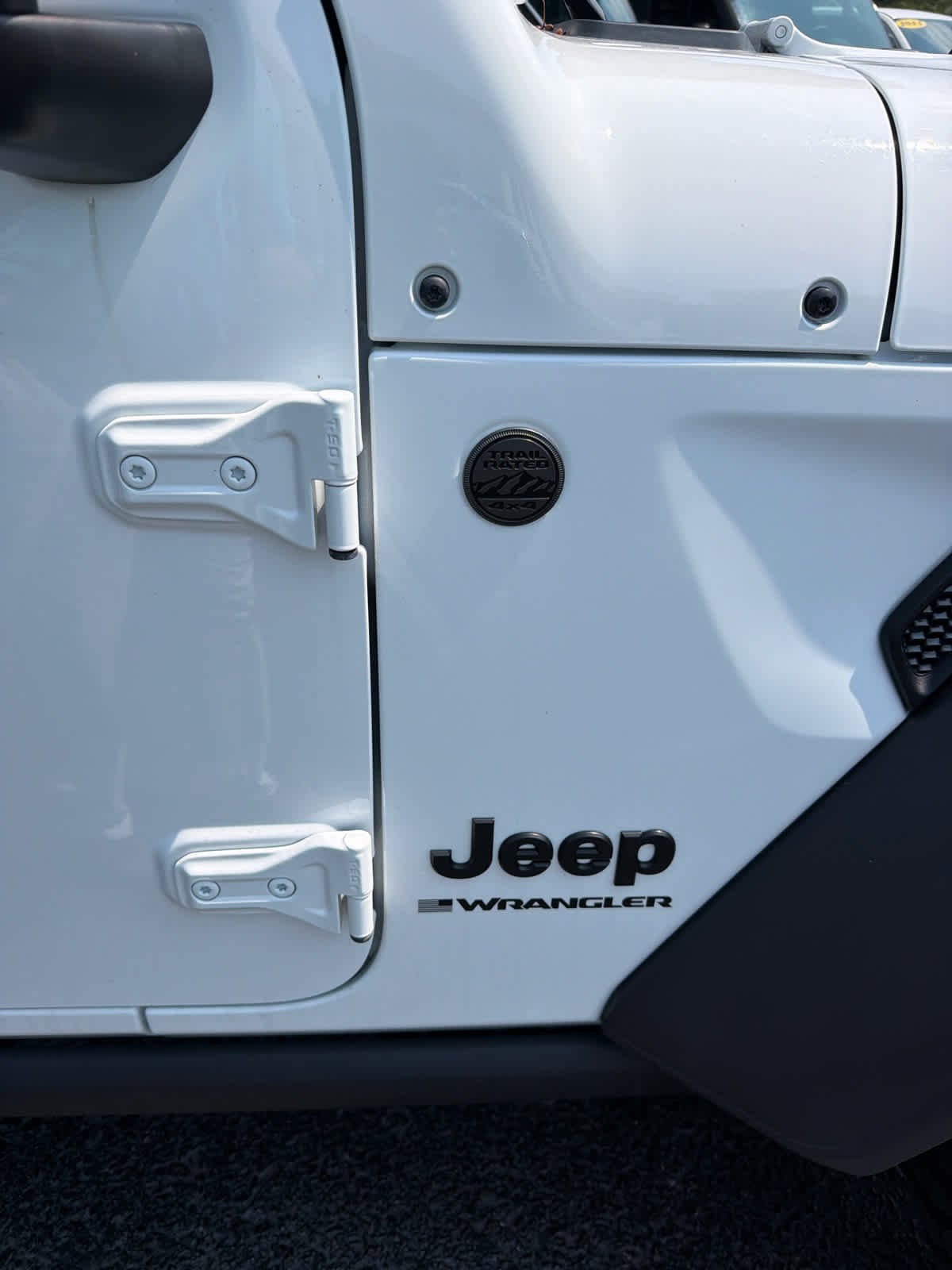 Certified Used 2024 Bright White Clearcoat Jeep Sport S image 23