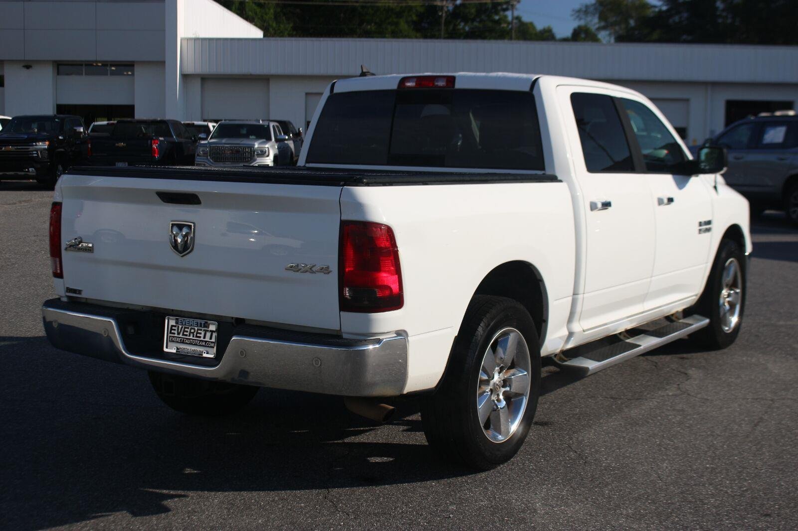 Used 2016  Ram Big Horn image 7