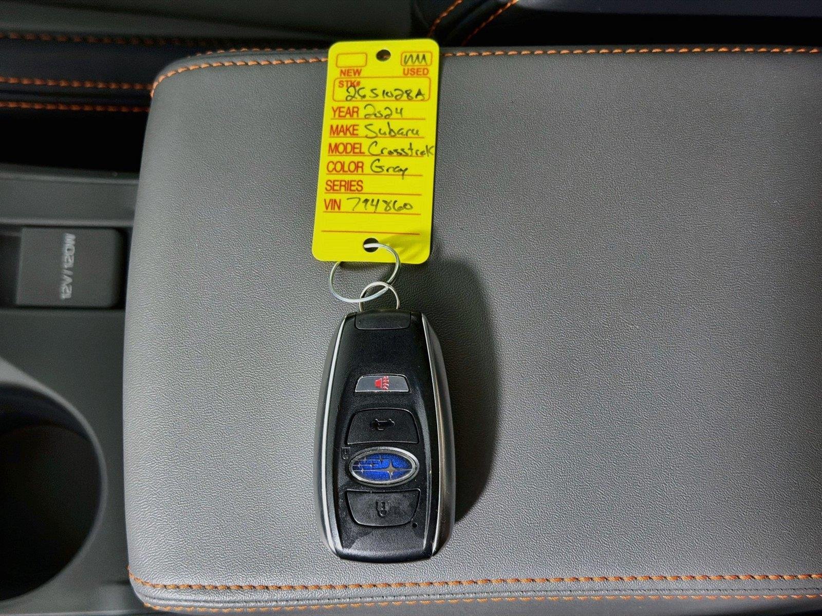 Used 2024 Magnetite Gray Metallic Subaru Limited image 4