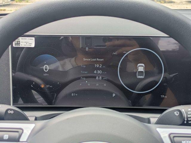 New 2026 Gray Hyundai SEL Activity FWD image 31