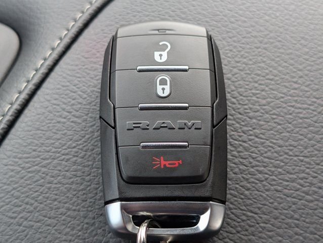 New 2026 Diamond Black Crystal Pearlcoat RAM  image 28