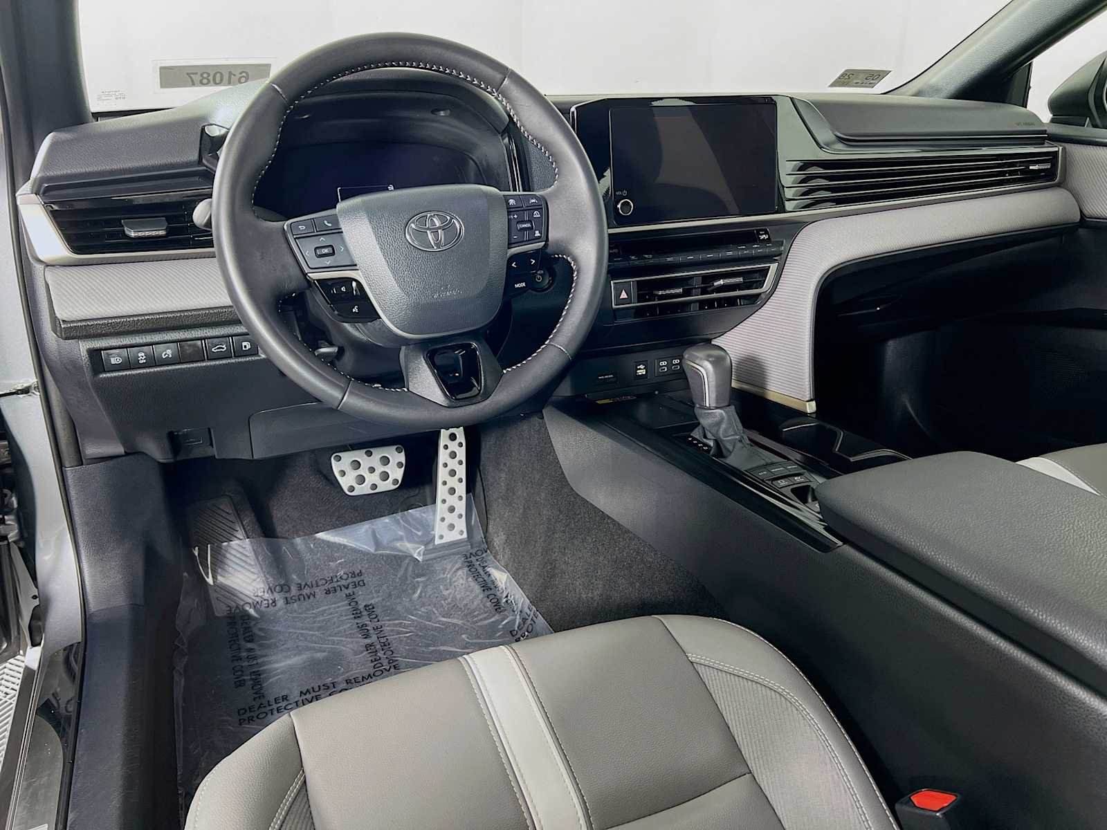 Used 2025 Heavy Metal Toyota SE image 9