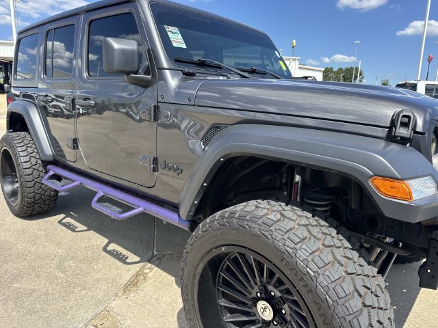 Used 2024 Gray Jeep Sport image 3