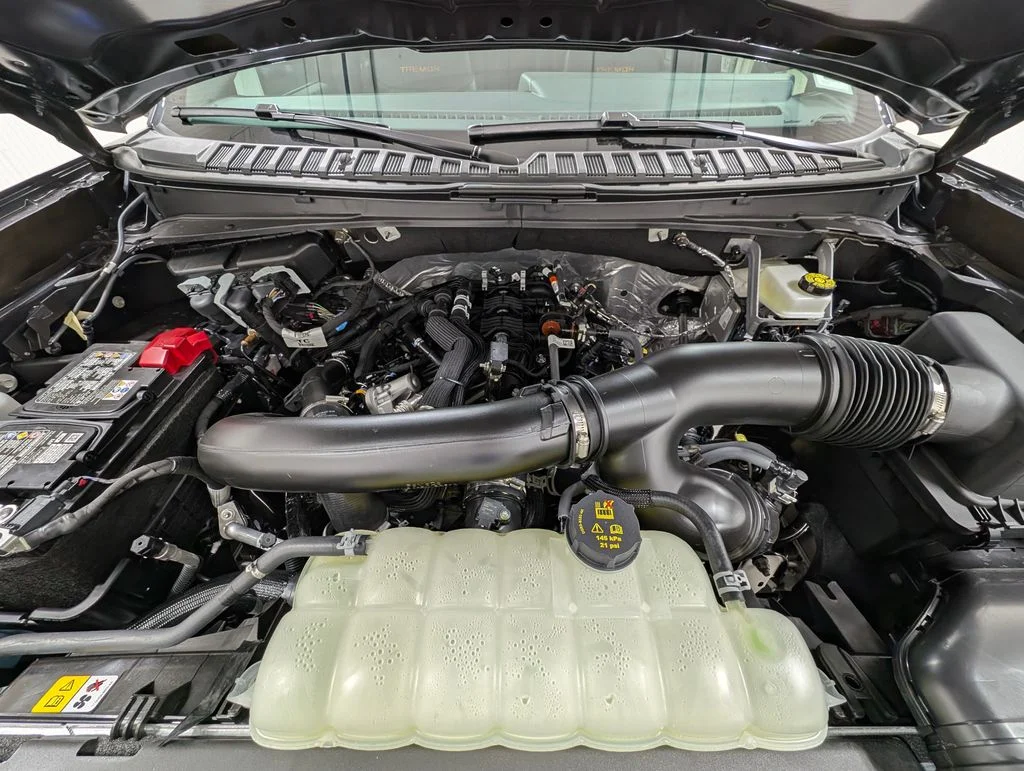 New 2027 Dark Matter Gray Metallic Ford Tremor® image 32