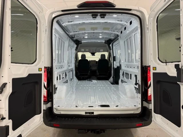 New 2026 Oxford White Ford Cargo Van image 25