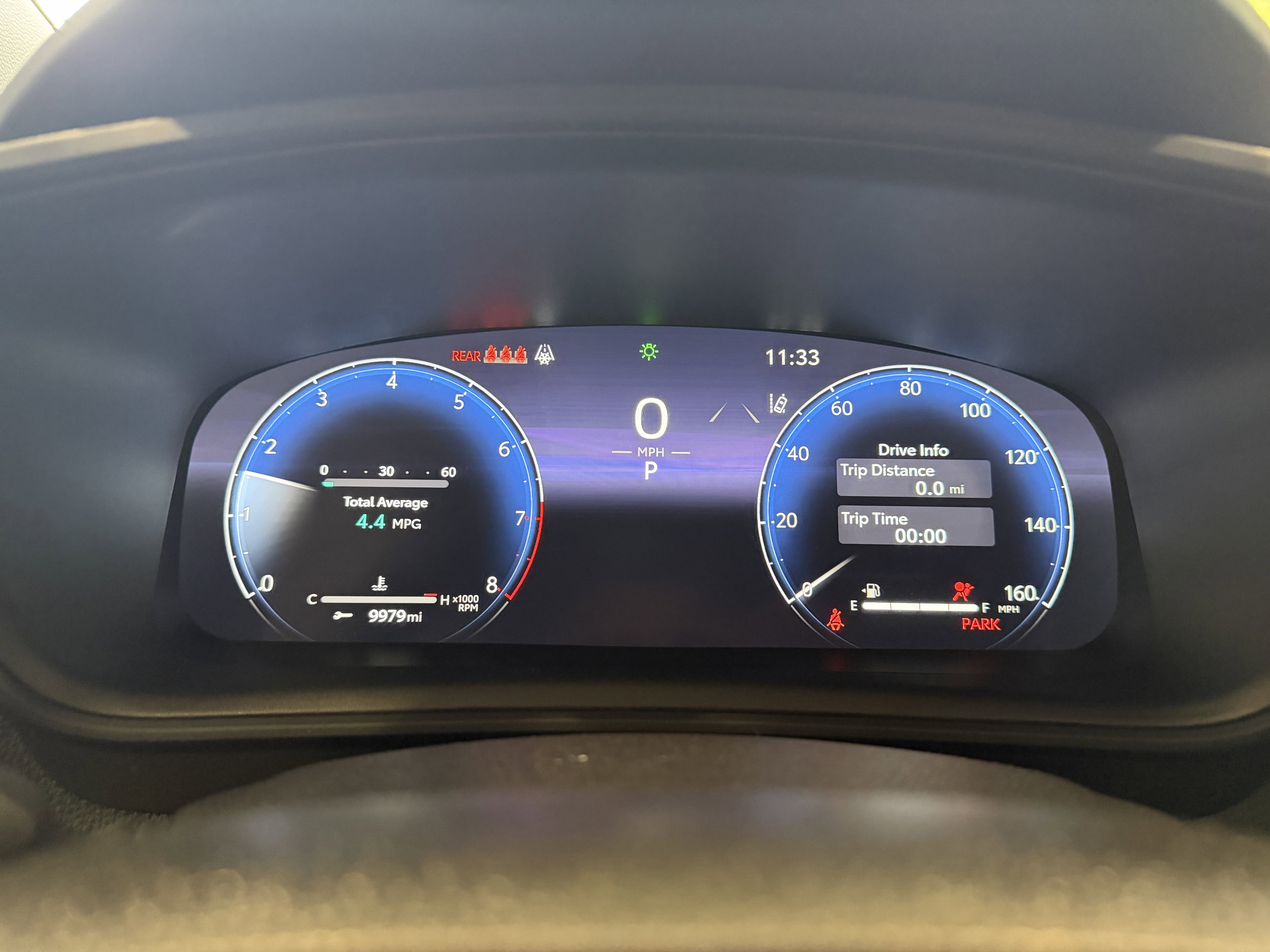 2026 Toyota Corolla SE - Photo 9