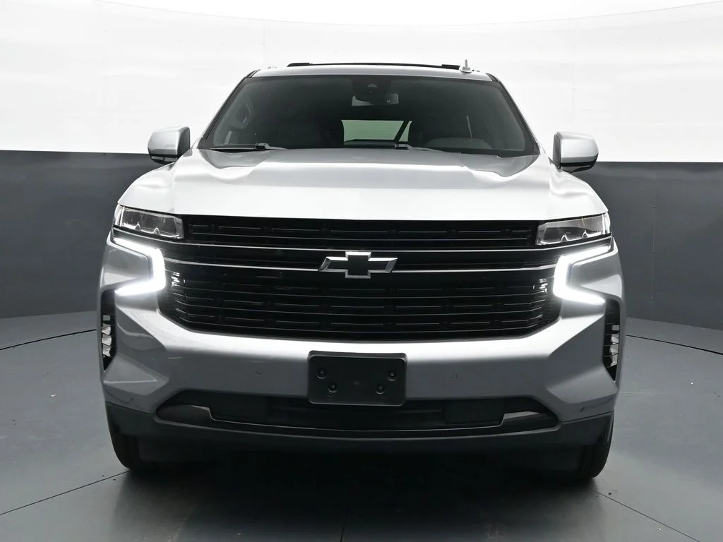 Used 2023 Gray Chevrolet RST image 2