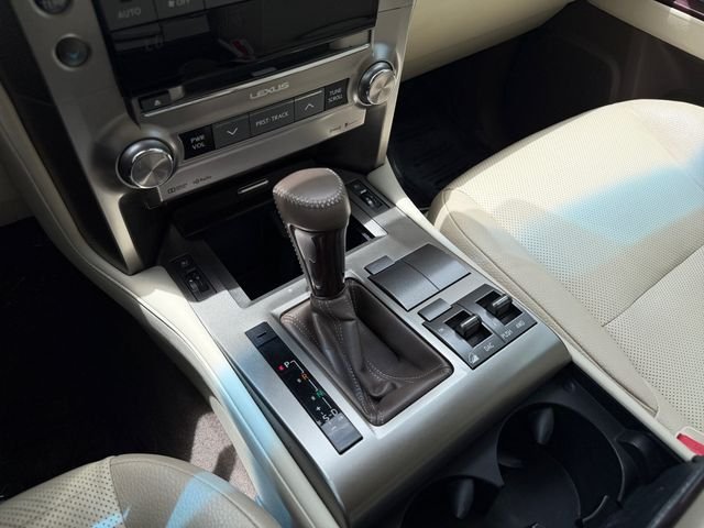 Used 2019  Lexus 460 image 24