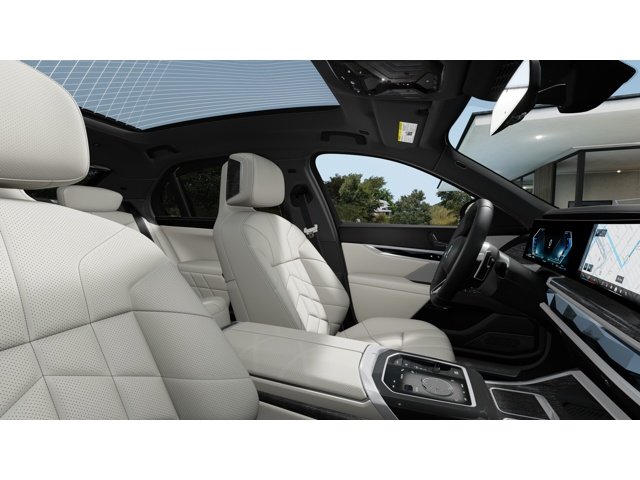 New 2026 Black Sapphire Metallic BMW 750e xDrive image 9