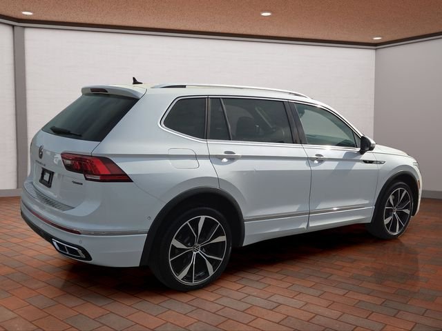 Certified Used 2022 White Volkswagen 2.0T SEL R-Line image 3