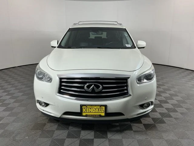 Used 2015 White INFINITI Base image 2