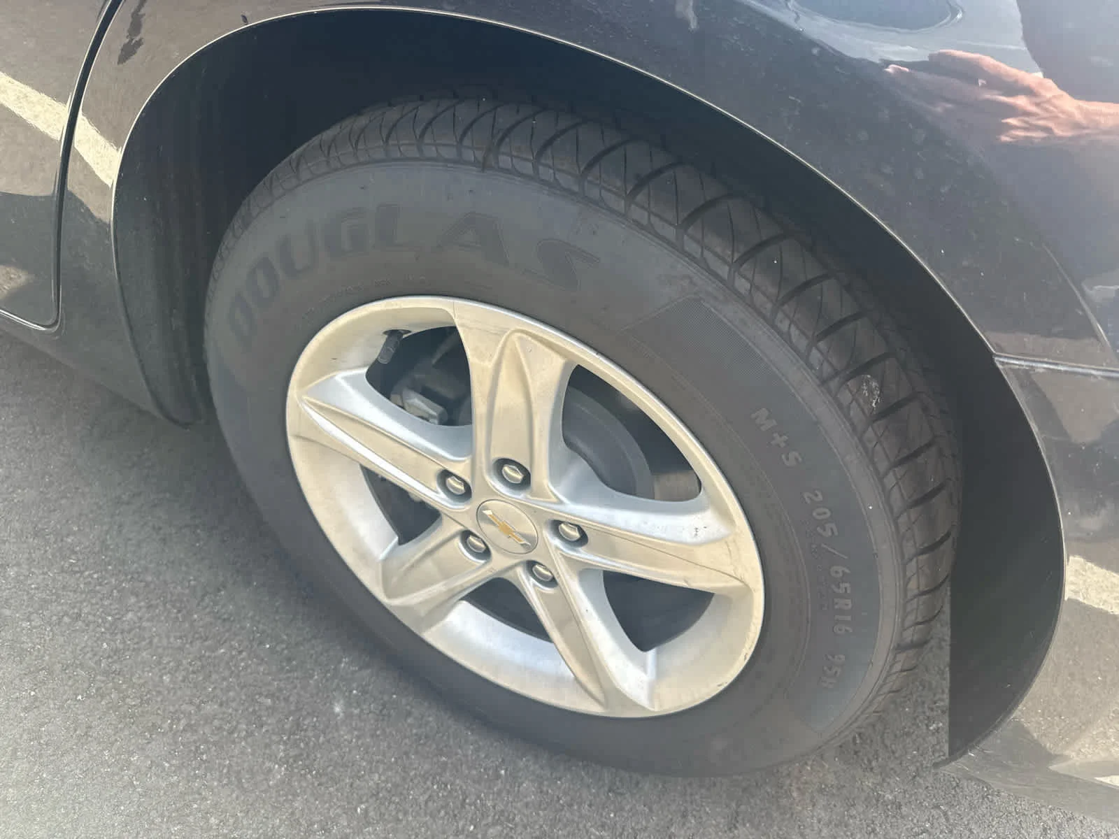 Used 2023 Dark Ash Metallic Chevrolet LT image 5