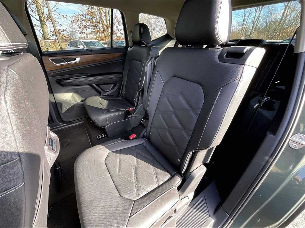 2026 Volkswagen Atlas SE w/Tech - Photo 15