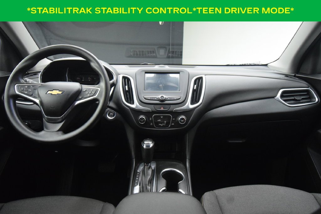 Used 2018 Storm Blue Metallic Chevrolet LT image 3