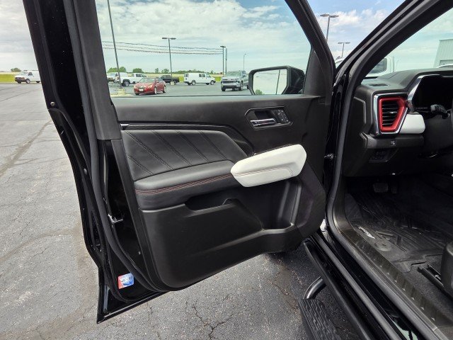 Used 2026 Onyx Black GMC AT4X image 25