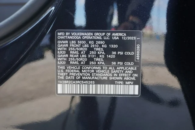 2024 Volkswagen Atlas SEL - Photo 39