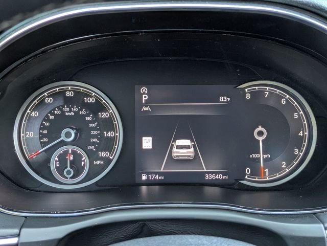 Used 2023 Red Genesis 2.5T image 18