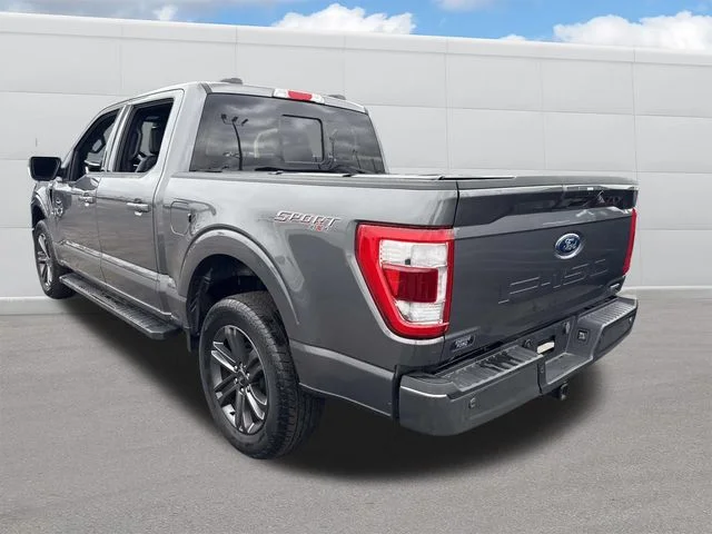 Used 2023 Gray Ford Lariat image 3