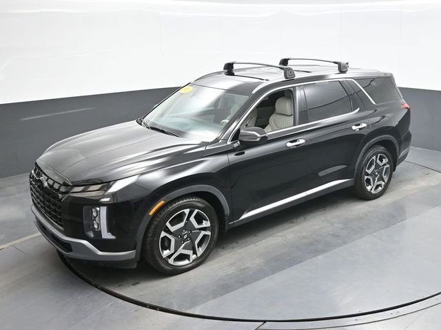 Used 2023 Black Hyundai Limited image 13