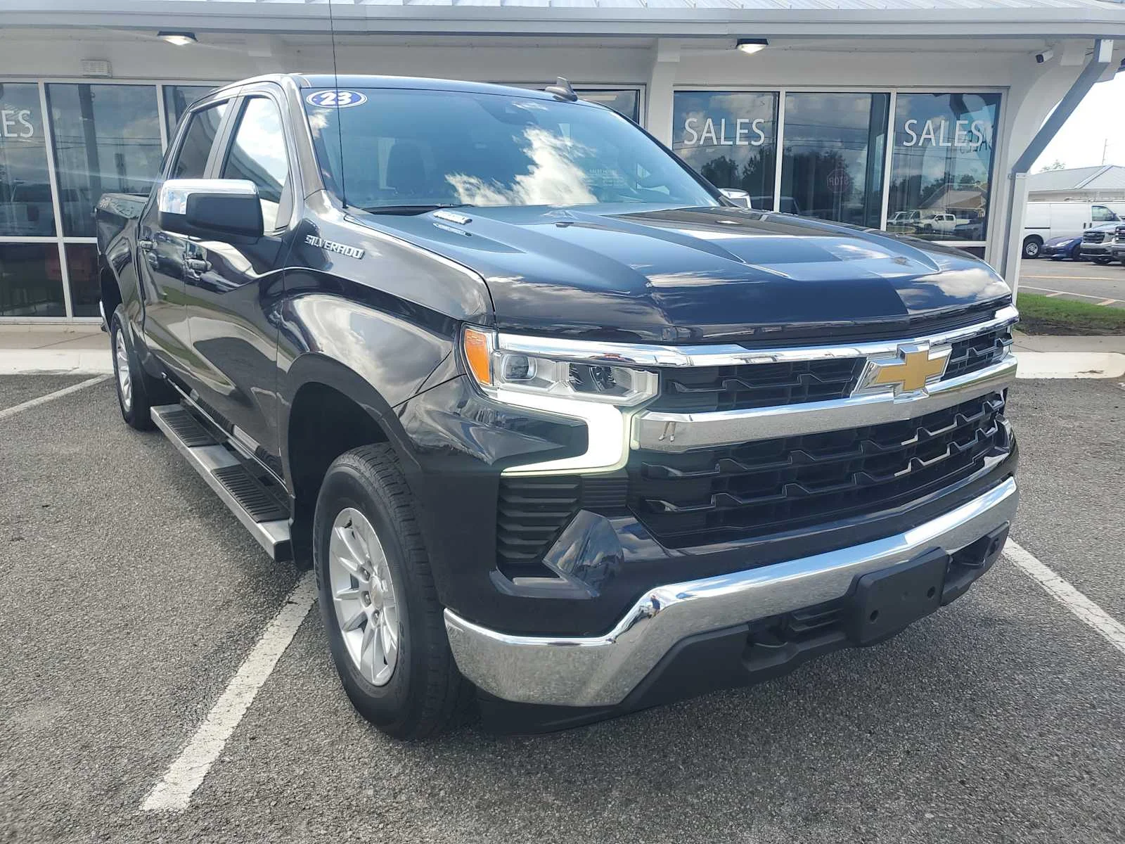 Used 2023 DARK ASH METALLIC Chevrolet LT image 10
