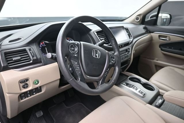 Used 2022 White Honda RTL-E image 18