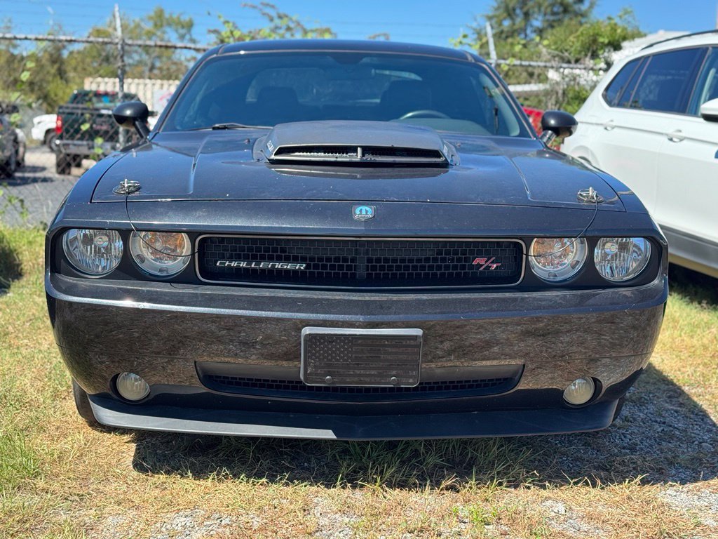 Used 2010 Black Dodge R/T image 3
