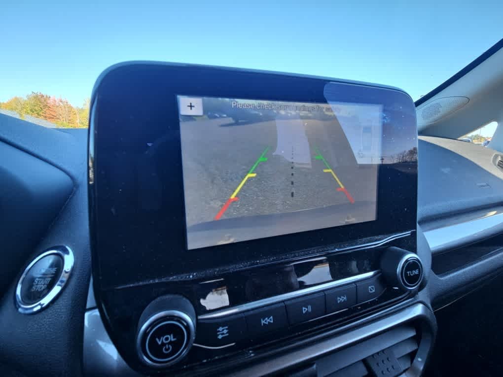 Used 2019 Smoke Metallic Ford SE image 8