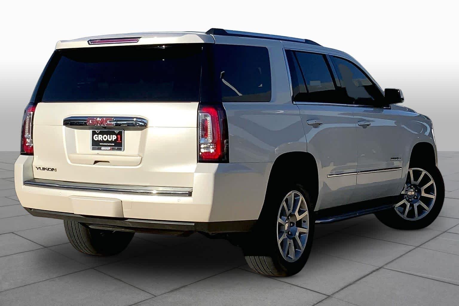 Used 2015 WHITE DIAMOND TRICOAT GMC Denali image 12