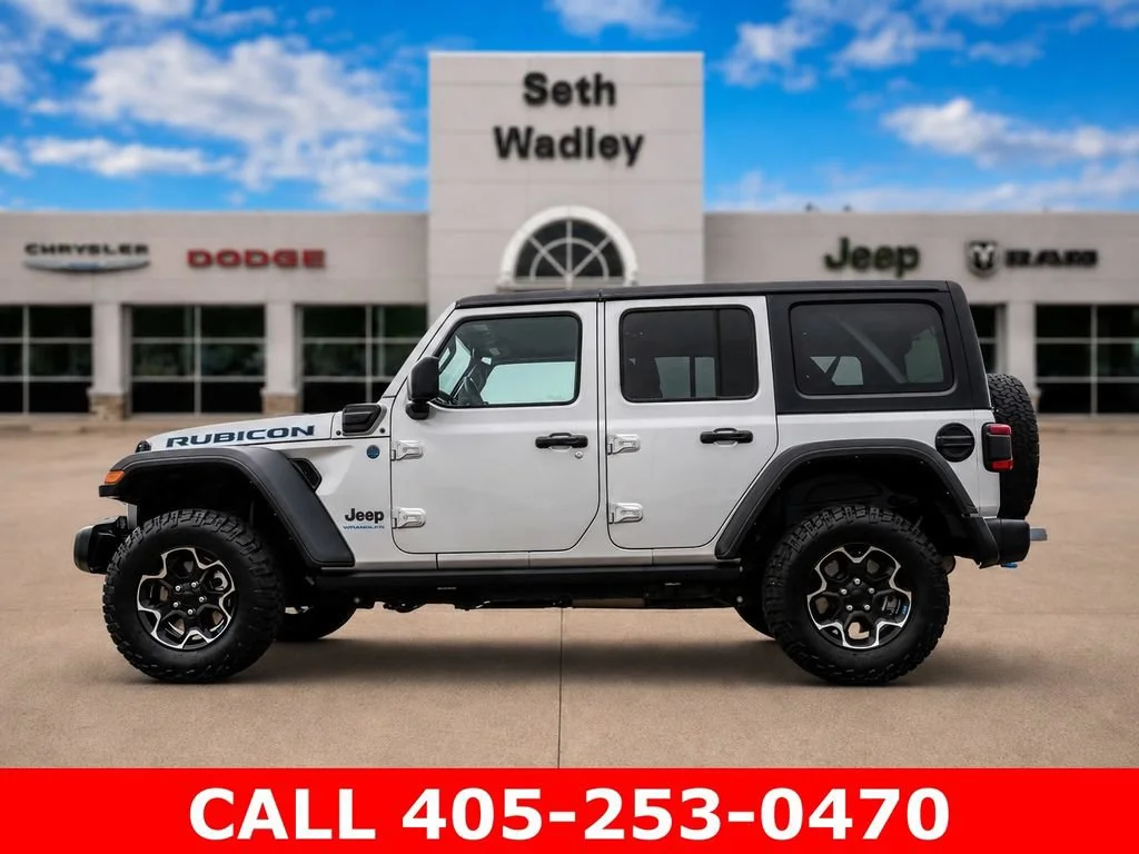 Used 2023 Silver Jeep Rubicon 4x4 image 4