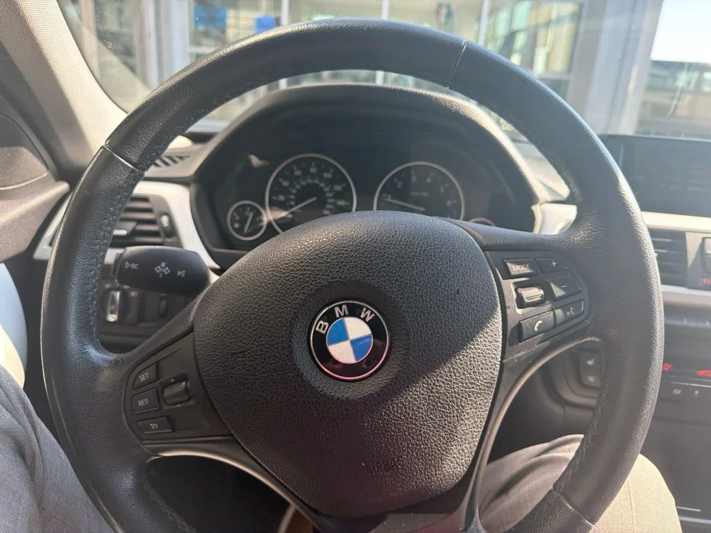 Used 2013 Mineral Gray Metallic BMW 328i xDrive image 5