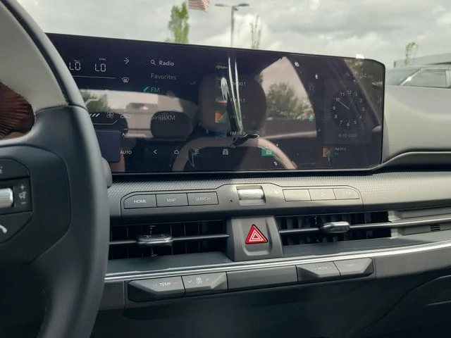 New 2026 Interstellar Gray Kia GT-Line image 20