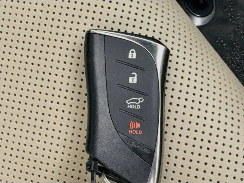 Used 2025 Green Pearl Lexus 550 Overtrail image 40