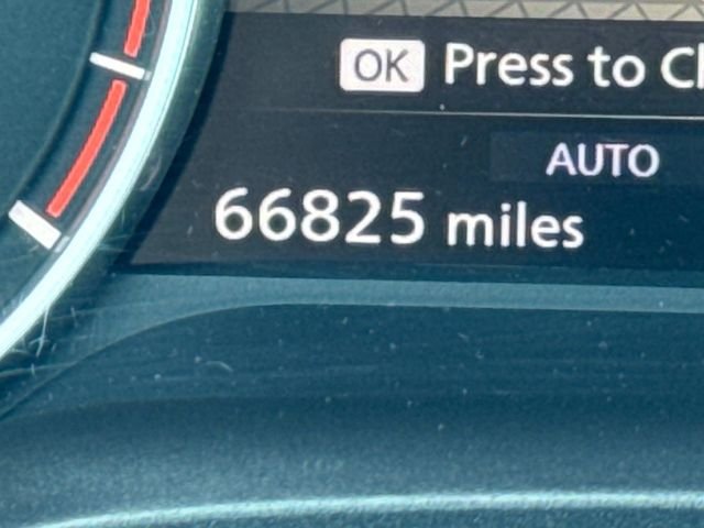 Used 2024 Black Nissan S image 39