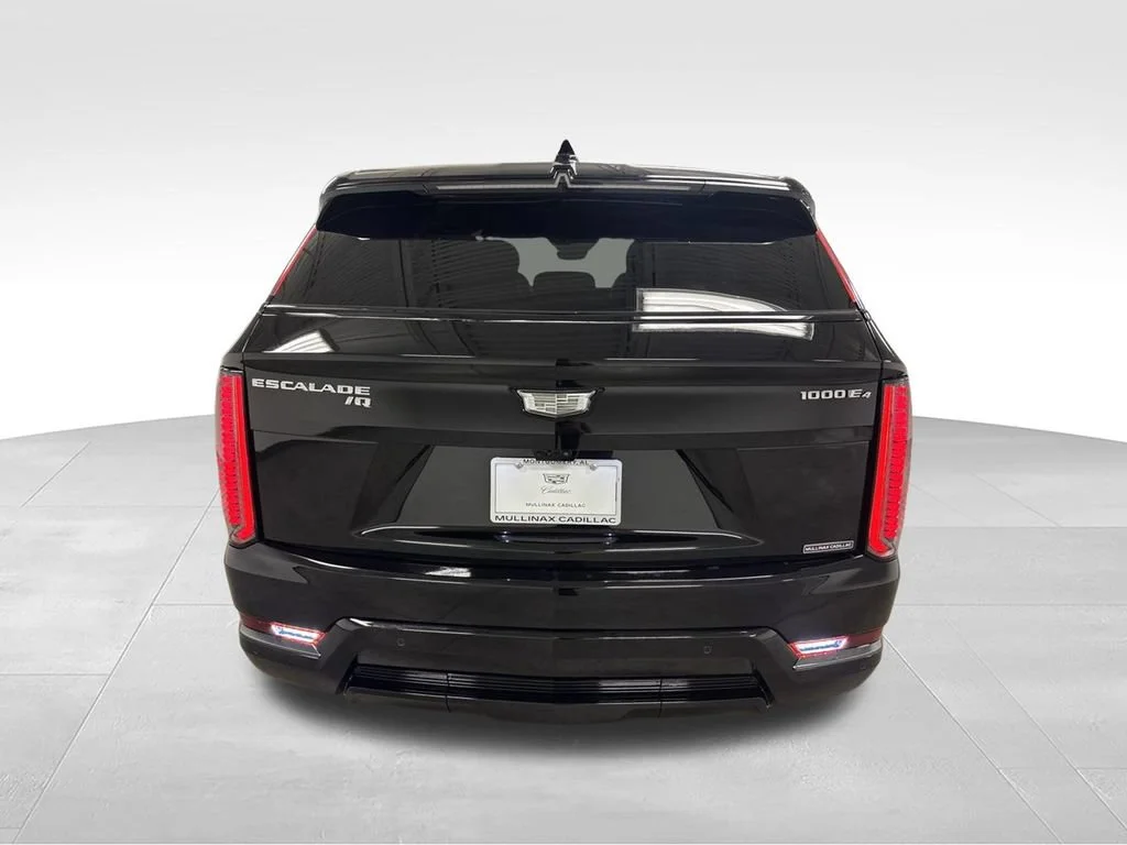 2025 Cadillac Escalade IQ Sport 2 - Photo 16