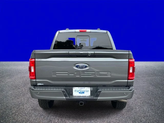 Certified Used 2023 Gray Metallic Ford XLT image 4