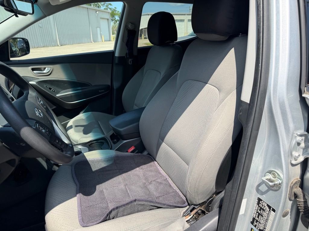 Used 2018 Silver Hyundai 2.4 Base image 10