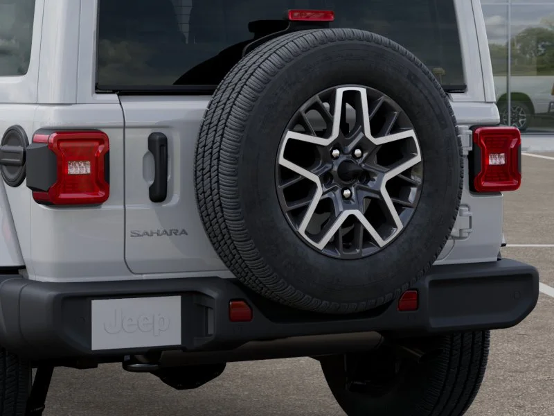 New 2025 Bright White Clear-Coat Exterior Paint Jeep Sahara image 43