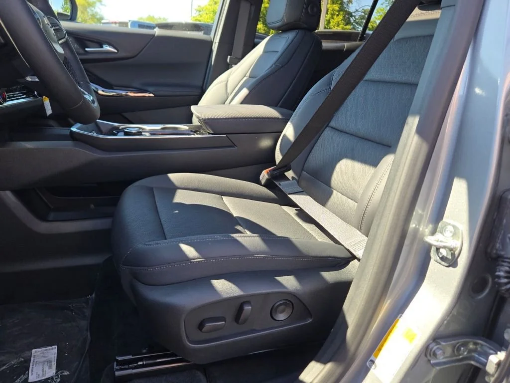 2026 Chevrolet Equinox LT - Photo 23