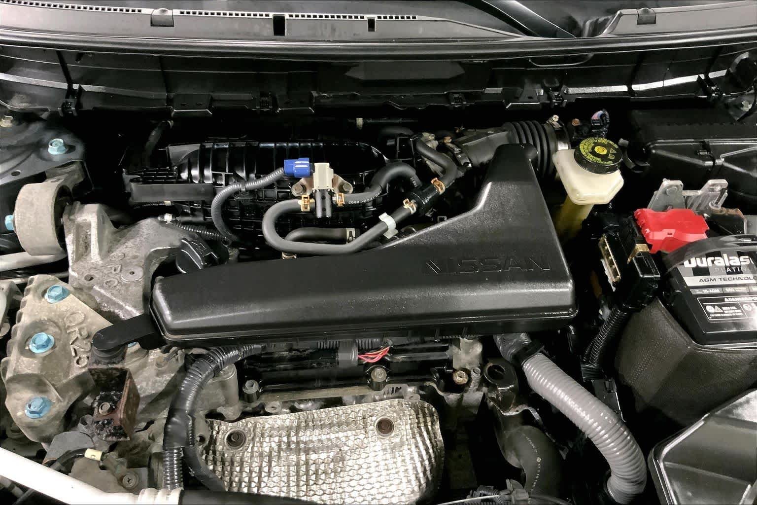 Used 2017 Gun Metallic Nissan SL image 33