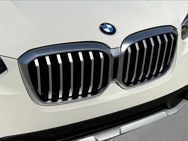 Certified Used 2022 White BMW sDrive30i image 35