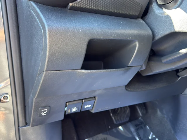 Used 2024 Gray Nissan SV image 27