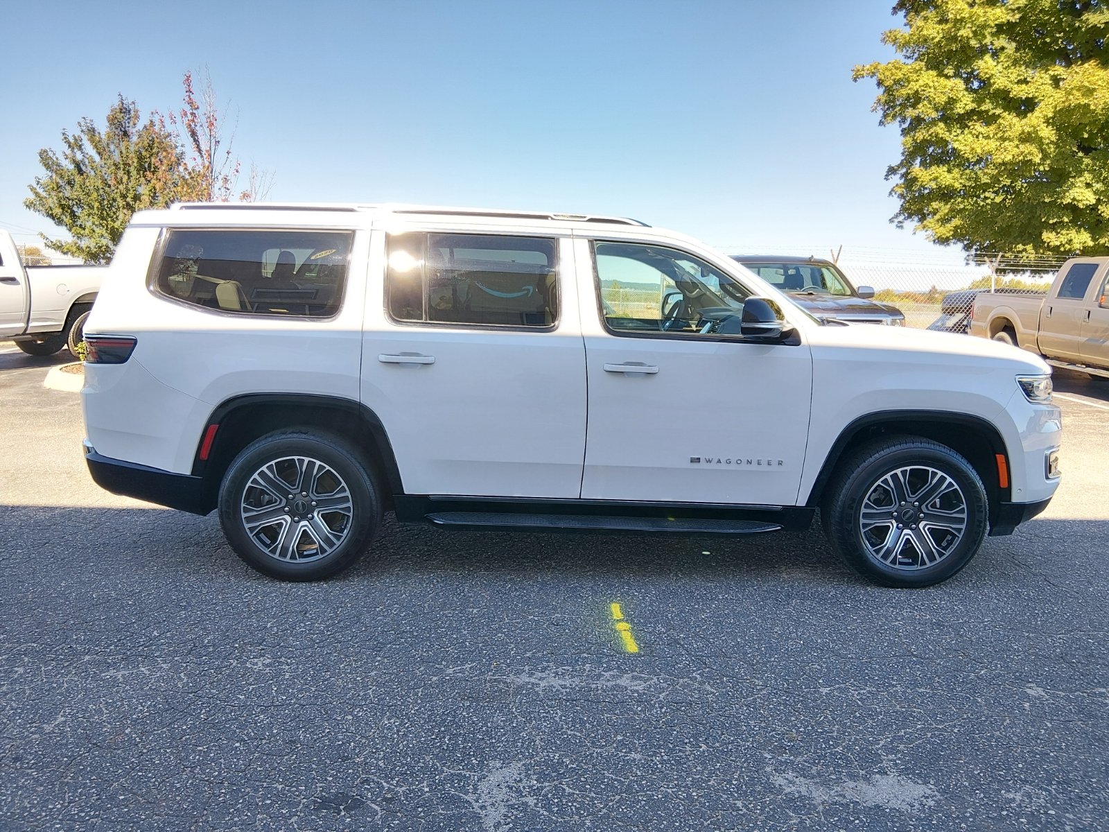 Certified Used 2025 Bright White Clear Coat Jeep Series II image 2