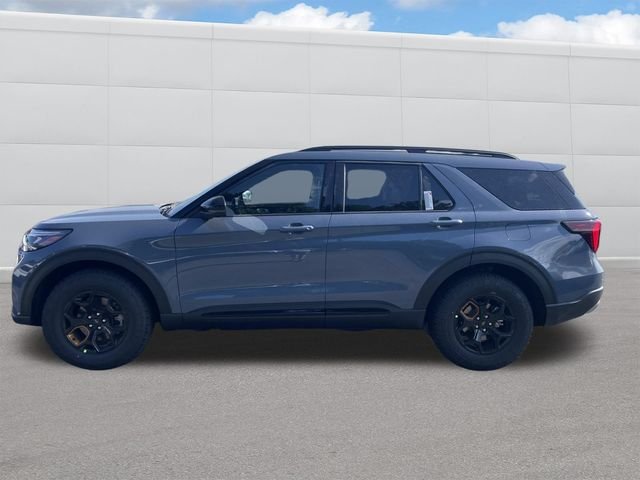 New 2026 Vapor Blue Metallic Ford Tremor® image 2