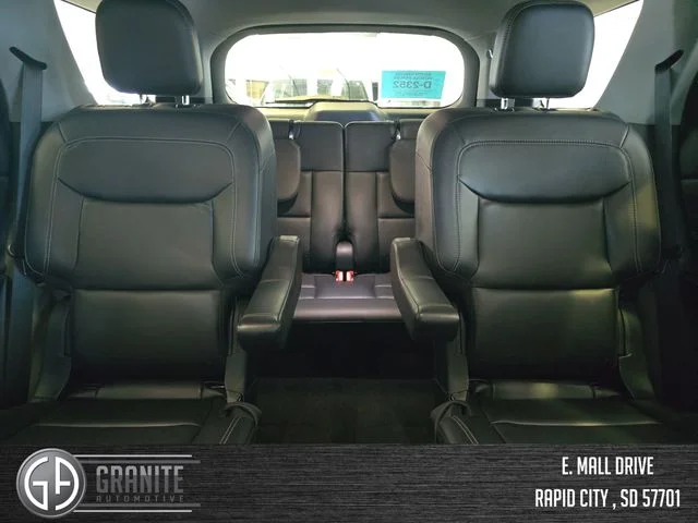 Used 2023 Black Ford XLT image 39