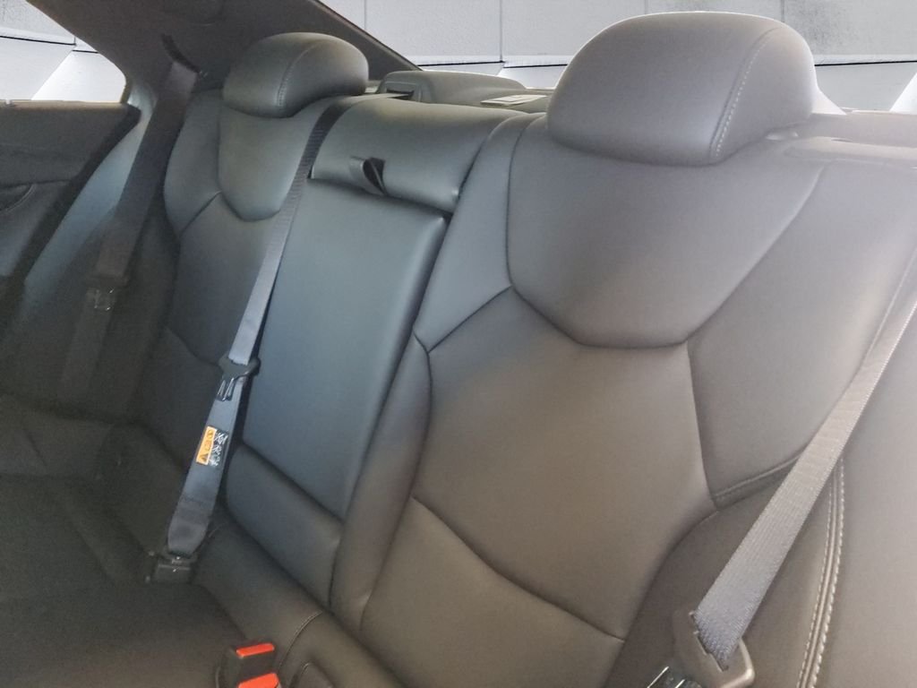 Used 2026 Silver Cadillac Luxury image 18