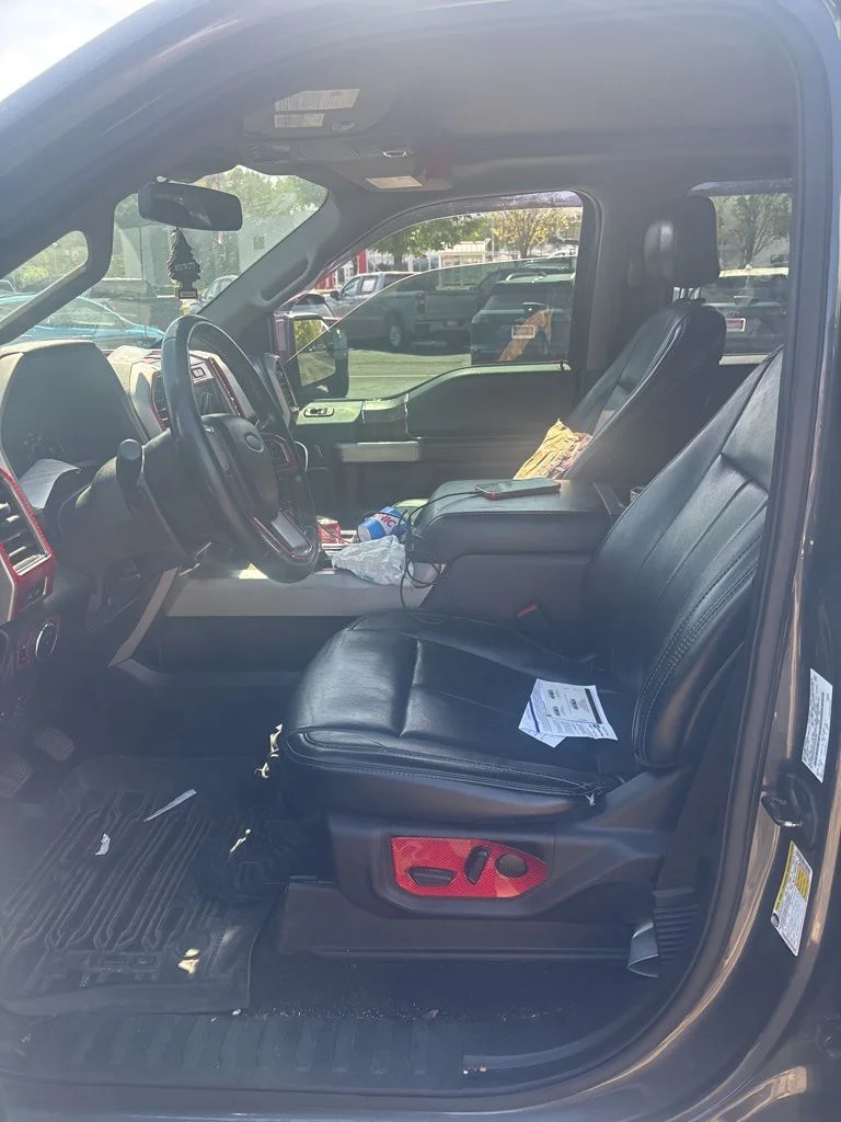 Used 2019 Gray Ford Lariat image 3
