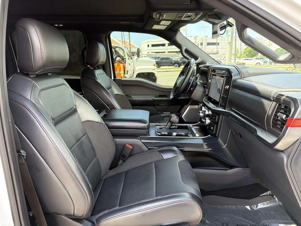 Used 2024 OXFORD WHITE Ford Raptor image 33