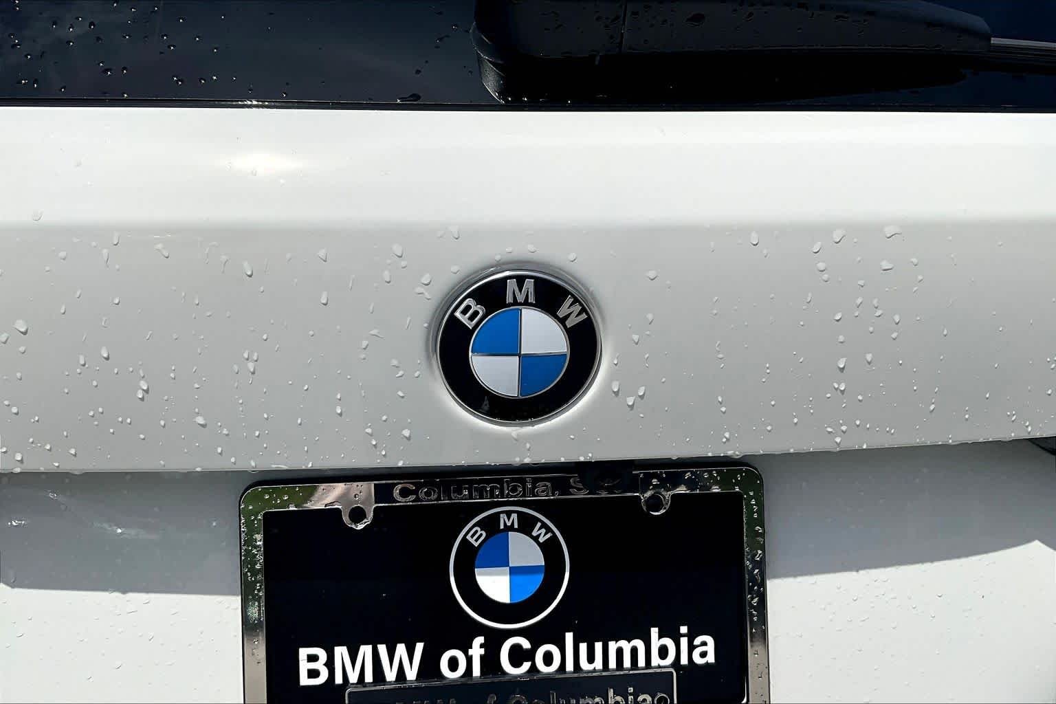 Used 2026 Alpine White BMW xDrive40i image 15