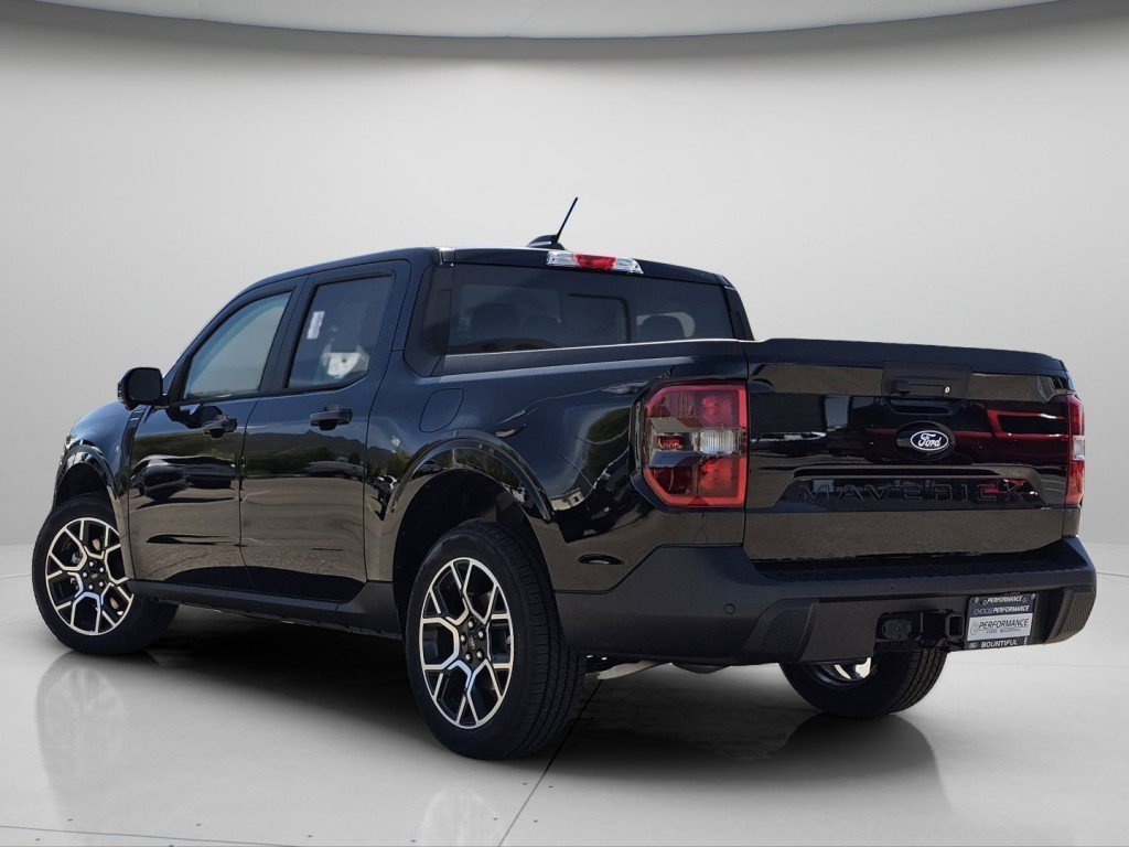 New 2026 Shadow Black Ford Lariat® image 23